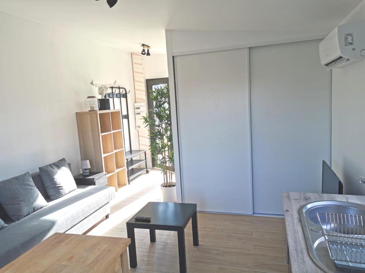 Studio Independant, 10Min Avignon Pujaut Exterior photo